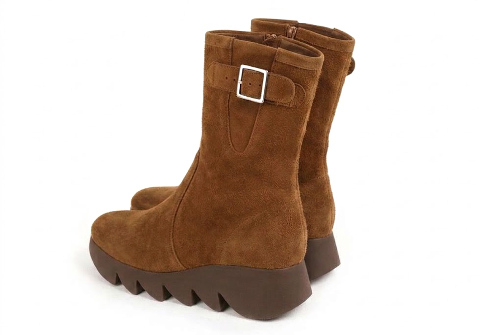 Women's cognac inside-zip ankle boots with round toe and chunky rubber sculpted sole - Rear view